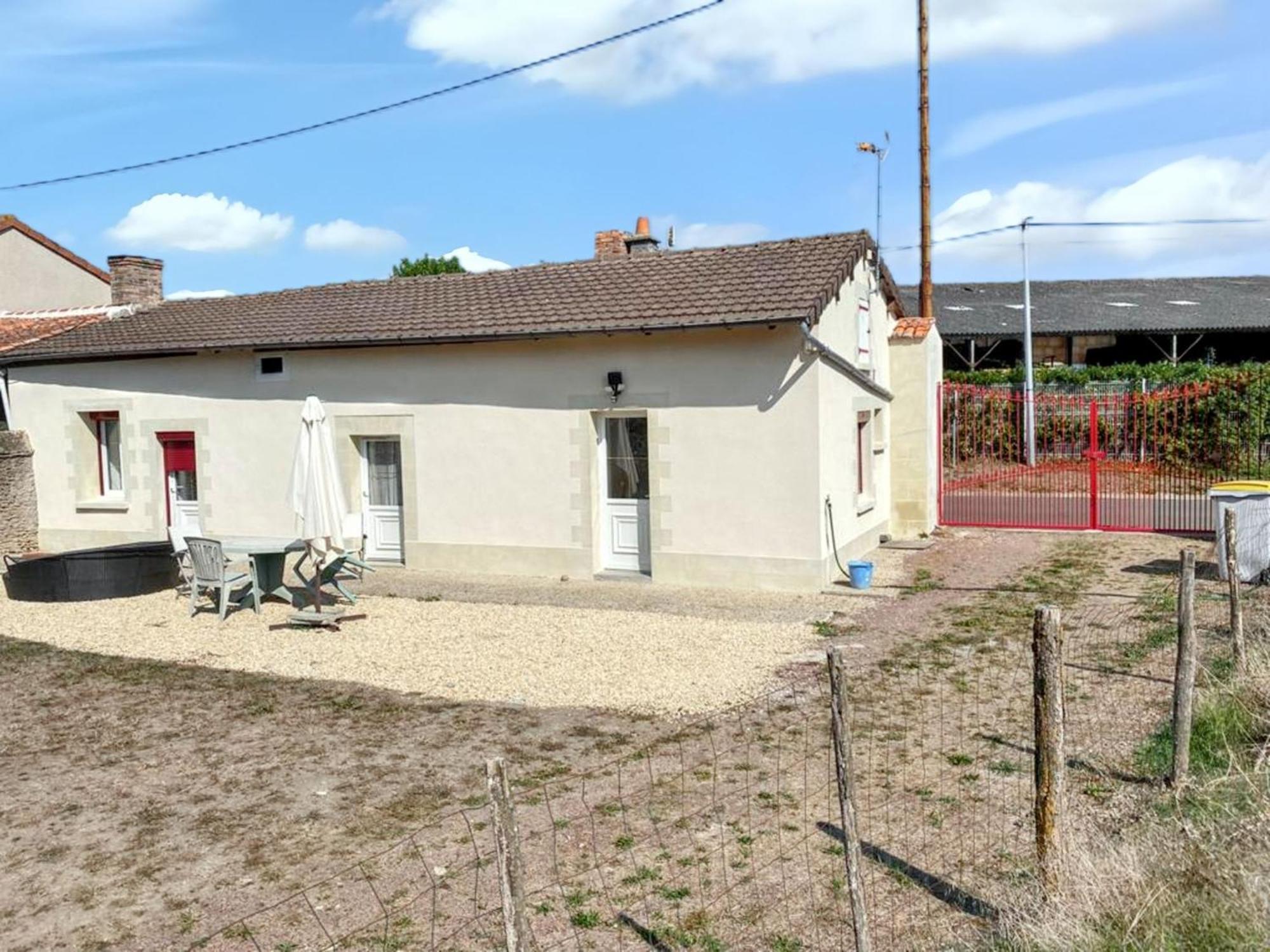 Charmante Maison A Mouterre-Silly Avec Jardin Et Terrasse Εξωτερικό φωτογραφία